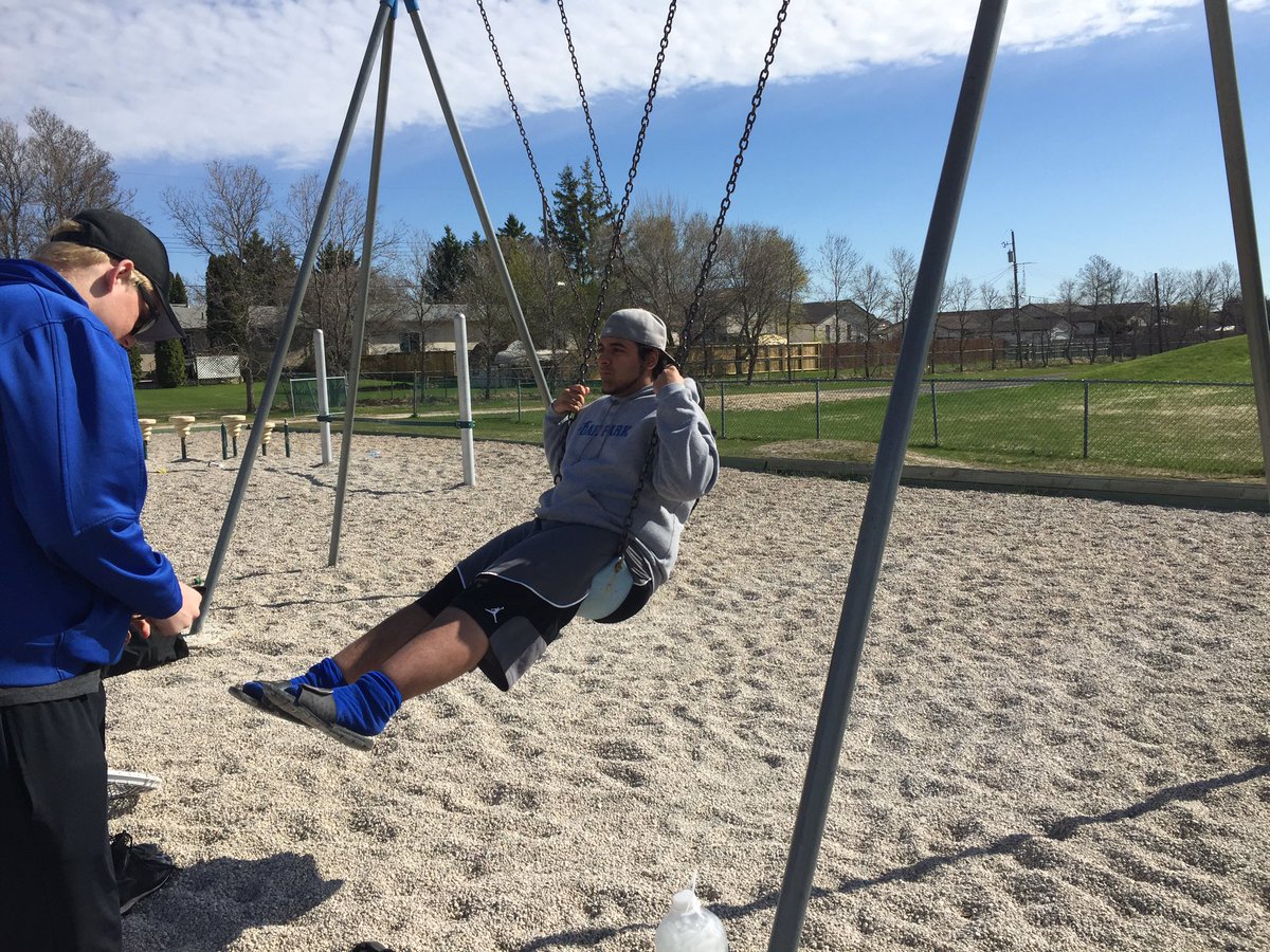 oakparklax's tweet photo. Happy birthday to the BEST goalie oak park/ high school lacrosse has ever seen. Have a good time spending it in the library @BhathalSunny ❤️ https://t.co/HwHsHbJ8t0