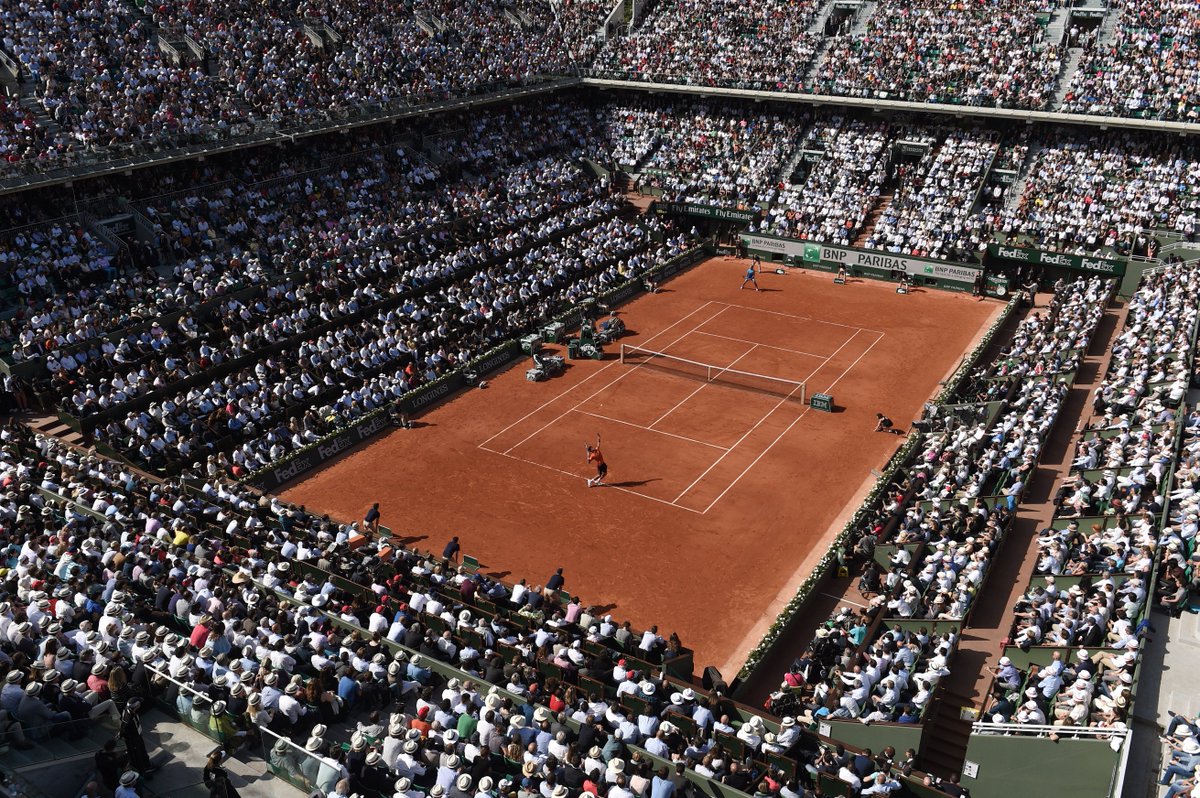 Paris2024's tweet photo. Bientôt @rolandgarros ! #VenezPartager le #tennis et #WheelchairTennis 🎾 mais aussi #boxe #WheelchairBasket #WheelchairRugby à #Paris2024 😉🙌 https://t.co/cDC8TgBGUF