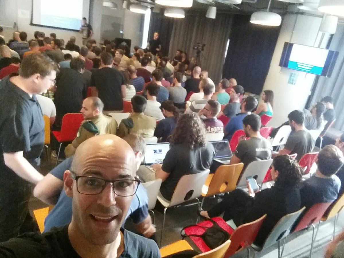 amitzur's tweet image. Festive evening with #jsIsrael it&apos;s gonna be awesome!