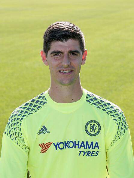 Happy birthday diucapkan kepada penjaga gol Chelsea, Thibaut Courtois. 