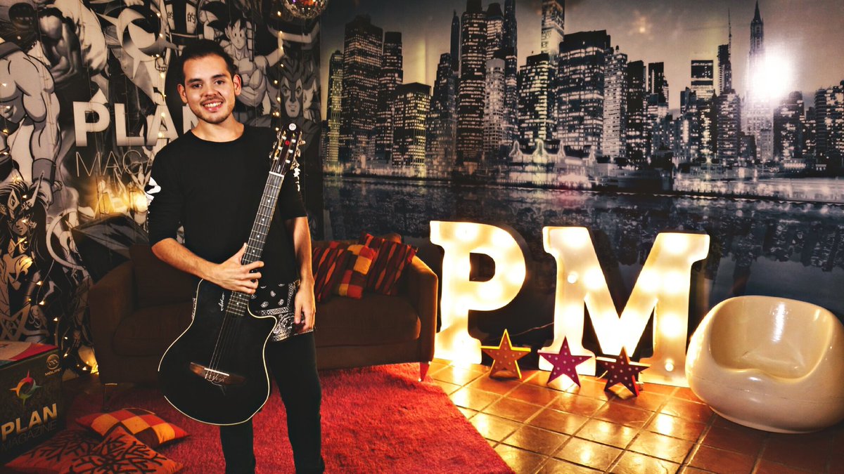 Zamora_Gonzalo's tweet photo. :: 🎥🎶💽 AYER SE GRABO PARA #planmagazine MUCHAS GRACIAS @Gonuruena POR TODO , UNA GRAN NOTA - SEGUIMOOOOOOOS #Jueves - #Tucuman 🎉 :: https://t.co/HP7ECUmGQG
