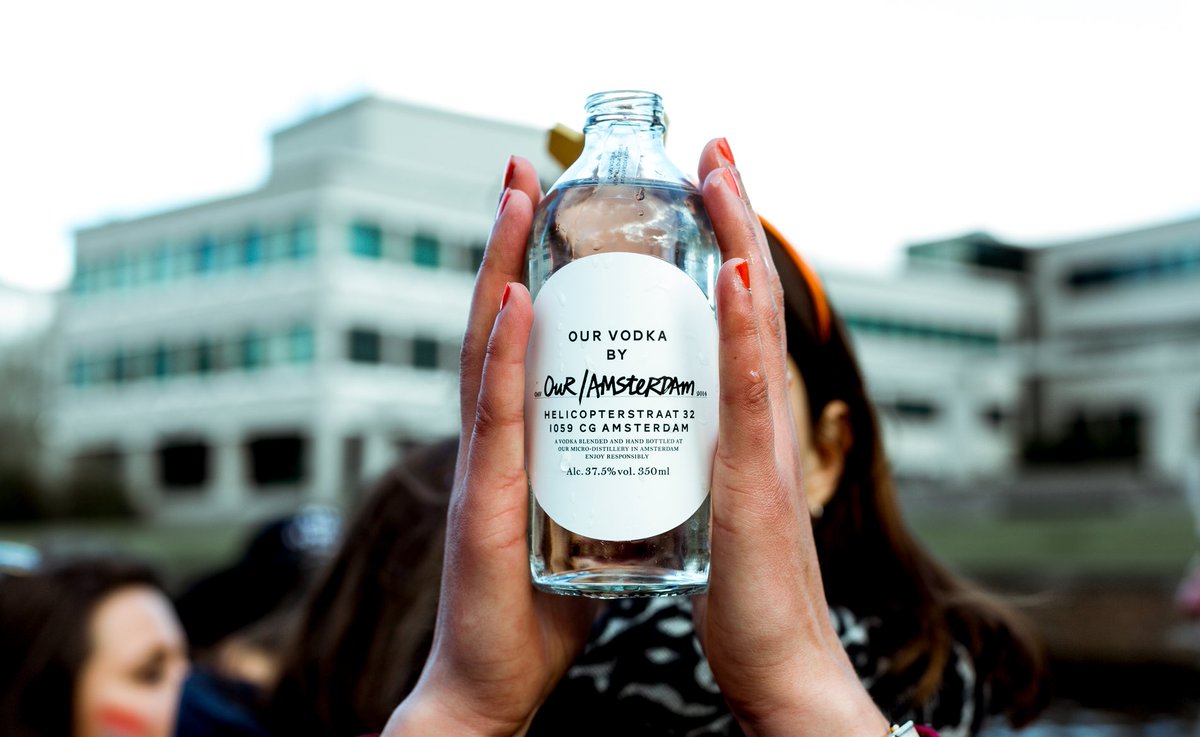 Throwback Thursday to a boat party on Kingsday 2 weeks ago! Till next year :)