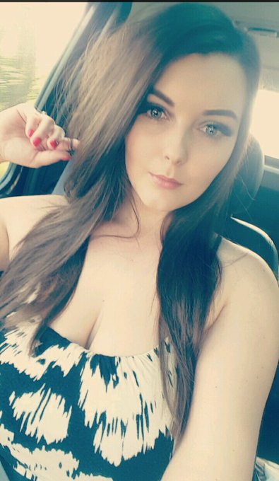 Oh &amp; here's my new hair 😍😙 https://t.co/MxRqTXsB2a<a href="/tag/newprofilepic"class="tags"><span>#newprofilepic</span></a>