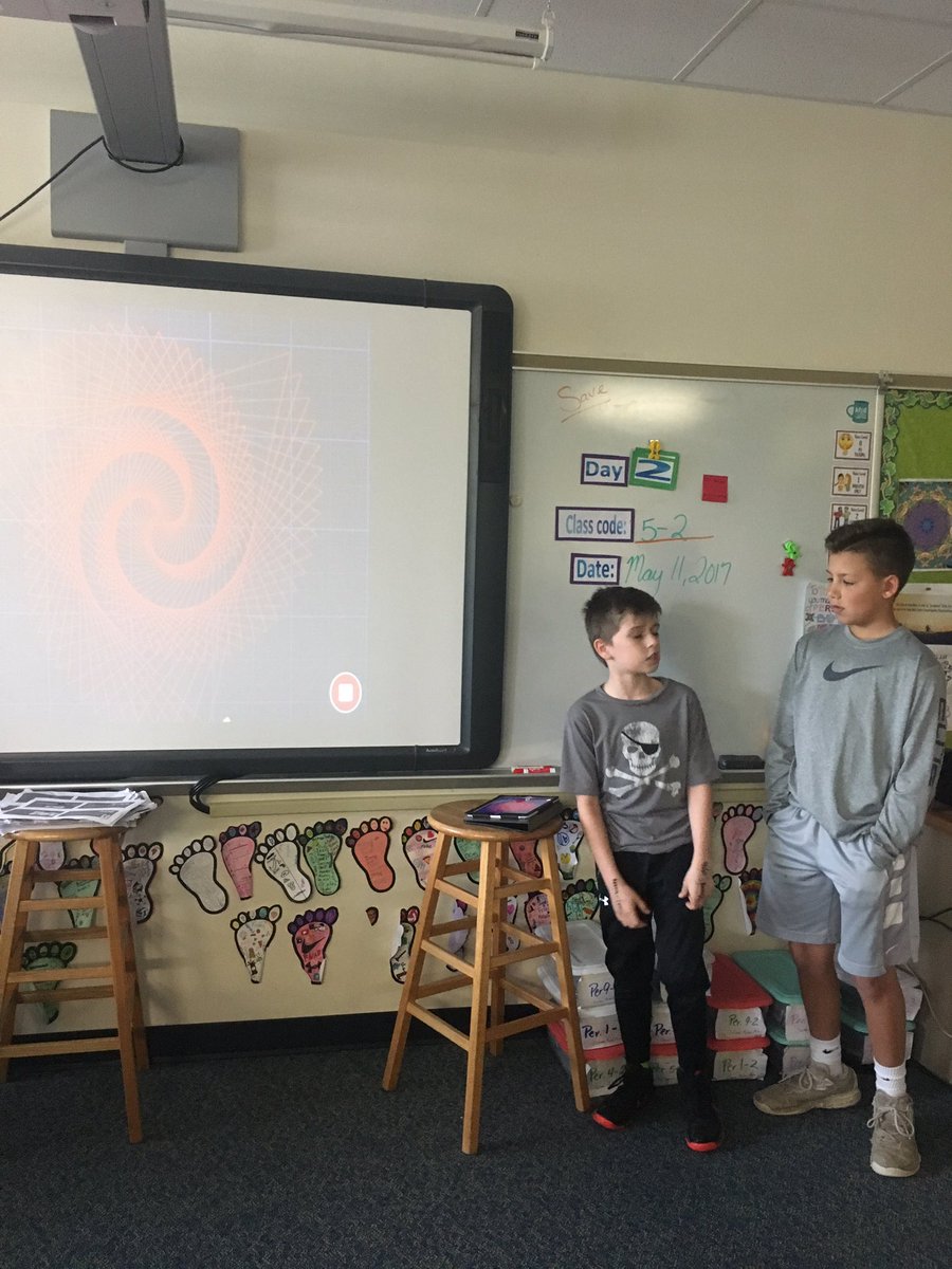 learnwithmaria's tweet photo. More Ss learning from Ss on #Tynker #exploring #beOKwithdiscovering #studentsROCKS @WISRocks @wwsweb @DrGrateWWS https://t.co/rvdGoE3kb0