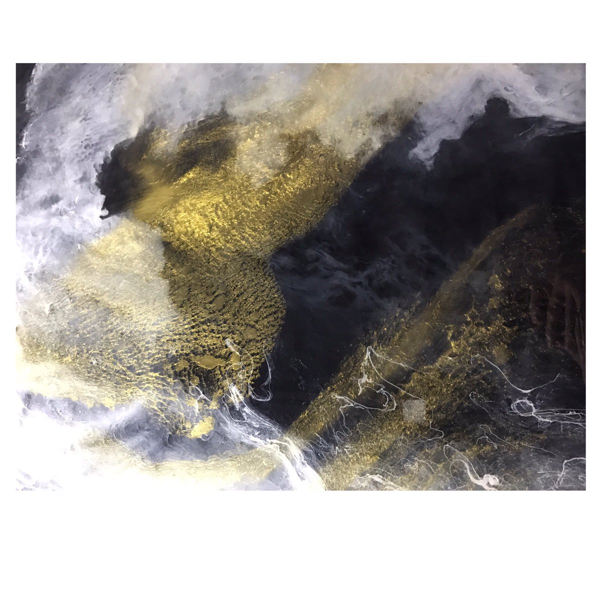 WATTLESaRT's tweet photo. SMOKED SHATTER #ART #ARTRESIN  #WizKhalifa #SnoopDogg #ARTIST #SHATTER  @wizkhalifa @SnoopDogg @KoonessOfficial https://t.co/QA4nINNTaT