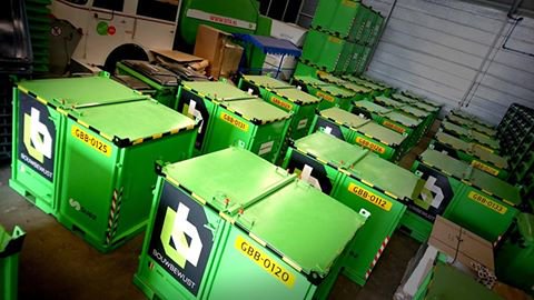 Materialen aanleveren in een box, afval in de box retour. Mooie samenwerking met @SUEZ_NL Vraag naar de voorwaarden #bouwbewustbox