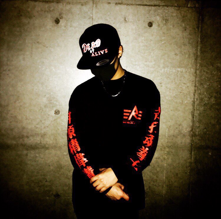 KAZUMA_RAMPAGE_'s tweet photo. そういえば先日の🙌
JUNさん、MISAさん、いつもありがとうございます✨✨✨
川村壱馬
#RAISEAREVOLUTION
#DEADorALIVE
#KINGOFBUCK
#MOVEMENT
#神源精偉讃
#赤打魂拳士
#Twiggz
#DNA
#KRUMP https://t.co/ZXzNh9Ff0k
