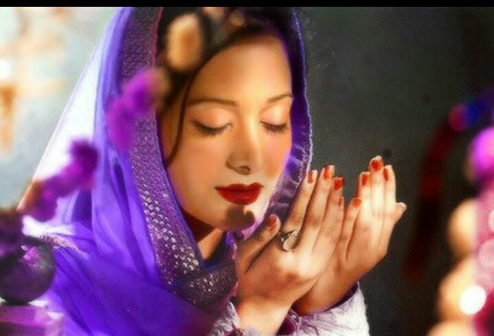 preetikatweets's tweet photo. #ShabeBaratMubarak ... The night of prayers for forgiveness...  #Shabebarat https://t.co/yMPpCC4BtZ