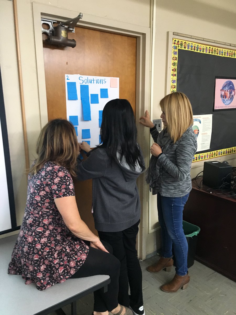 PUSDLADD's tweet photo. secondary ELD teachers and coaches assessing our students strengths, needs and solution. @PasadenaUnified https://t.co/oGbuEDgM7L