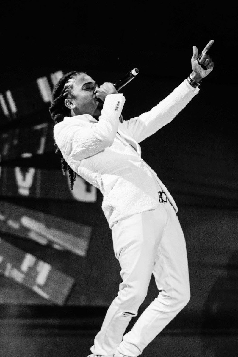 YourViewAwards's tweet photo. @ItsJahmiel in his element! #YVAs2016 #TBT https://t.co/dIYdZWferb