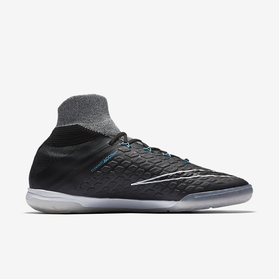 u90soccer's tweet photo. Strike from the shadows.
The Chasing Shadows #HypervenomX Proximo is available now: https://t.co/T2oolepqW9 https://t.co/OfzBTJawgs