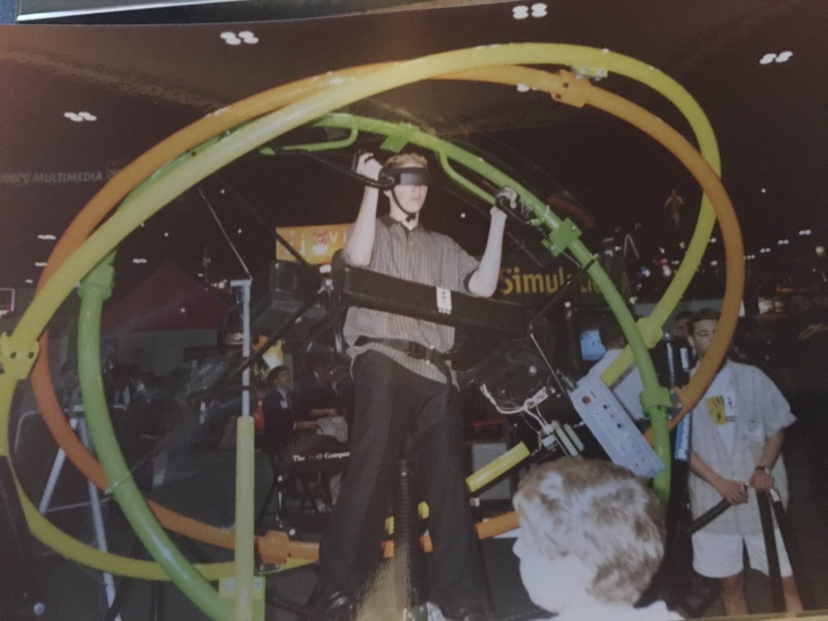 mdf200's tweet photo. Yes, they were still trying to do #VR back then too! #E31995 #E3 1995 https://t.co/SDIpatsojo