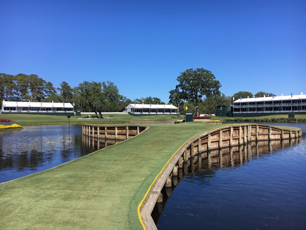 Intel's True VR teamed up with <a href="/PGA/">PGA of America</a> to show the tricky 17th hole at <a href="/TPCSawgrass/">TPC Sawgrass</a> in 360-degree #VR. intel.ly/2r5odqr