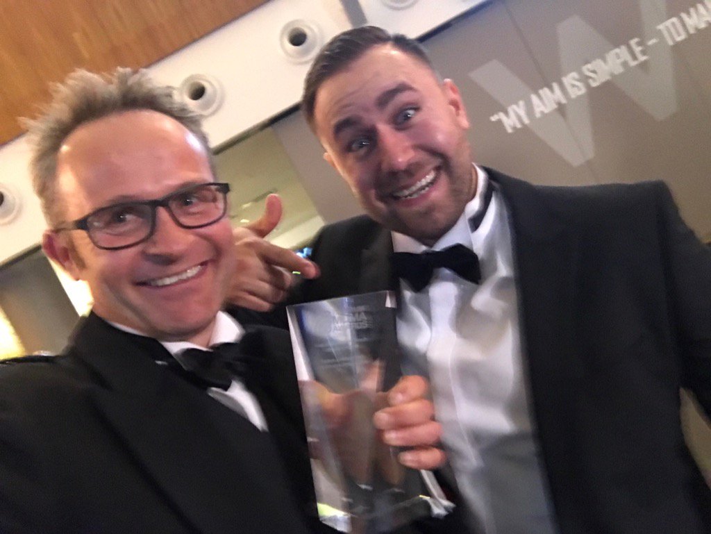 RoryRedbox's tweet photo. So so so happy to have won. The most effective search #aso #redboxmobile #momasawards # searchads https://t.co/MsekzgXghR