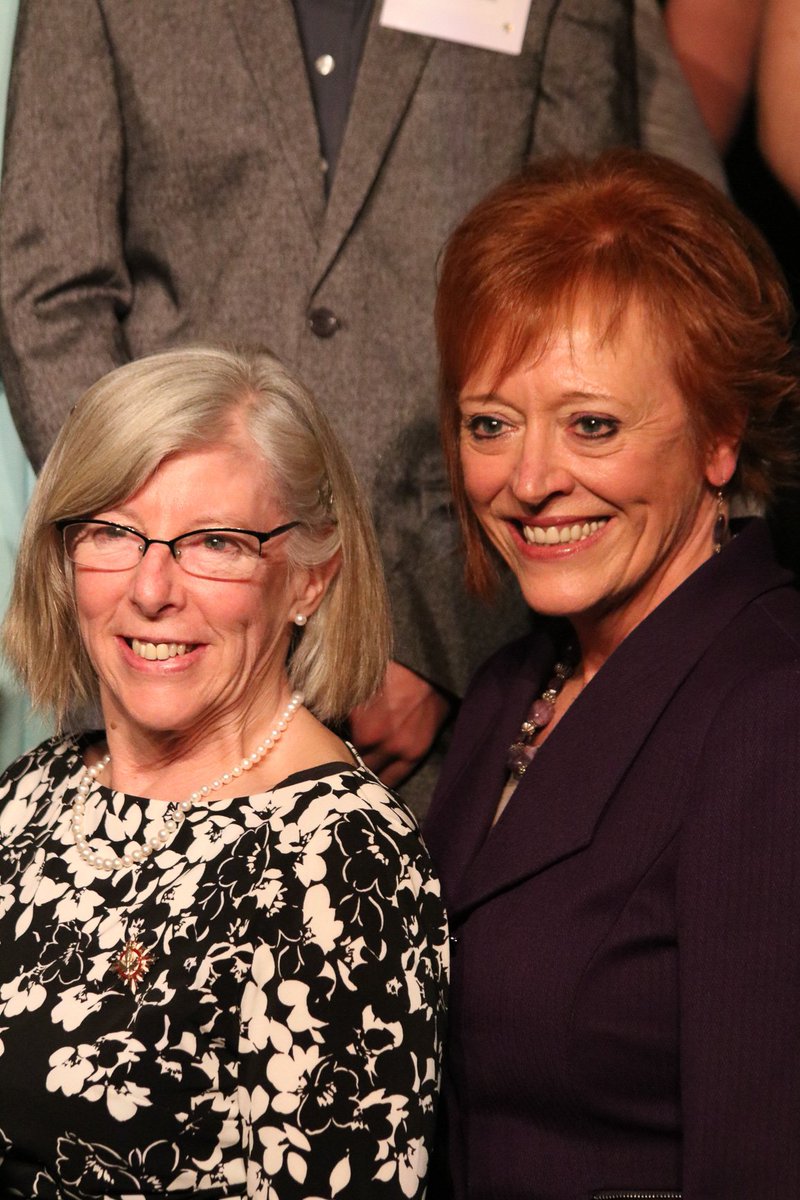HelloJessWill's tweet photo. #LieutenantGovernor @LGJudithGuichon &amp; @hazeloakbay at last night's #YESawards at the @OakBayBeach hotel! https://t.co/7ZY3Z7whmO for more! https://t.co/9QdHkqZzaM