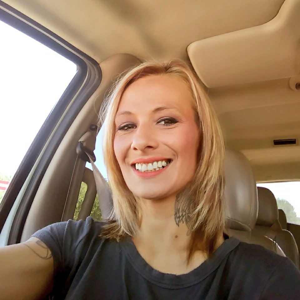 Jamie Jo Broski (JmeJoBroski) / Twitter