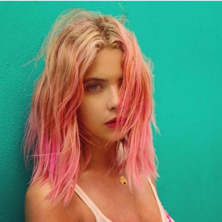 DOWNTOWN_RPG's tweet photo. Ashley Benson
Acacia Winston
18 ans
Hétéro
Manequin Chez Reynolds Enterprises 
@acacia_winston https://t.co/qd4dLnzYZy