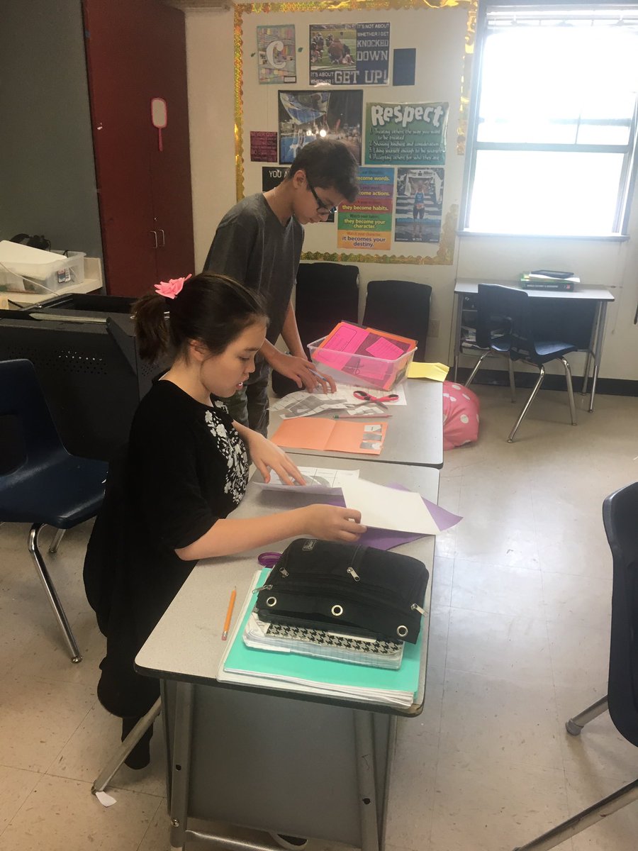 Shauna Hall tweet media