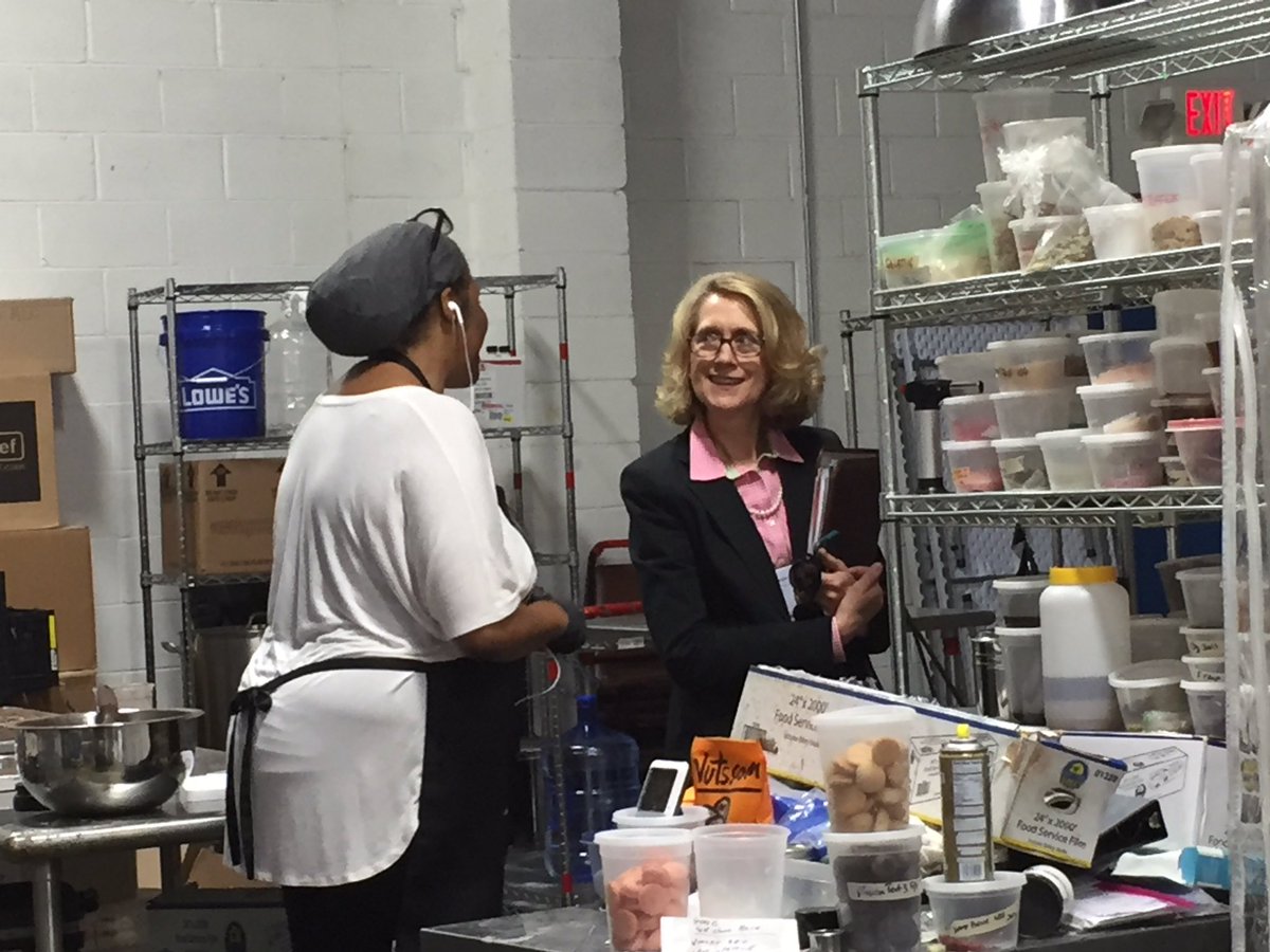 RyanFinchNC's tweet photo. Deborah meets the creator of Clean Candy at ECDI. Hope you got a free sample!  Yum! @gsochamber #gsoincolumbus! https://t.co/IeLWD7Bpat
