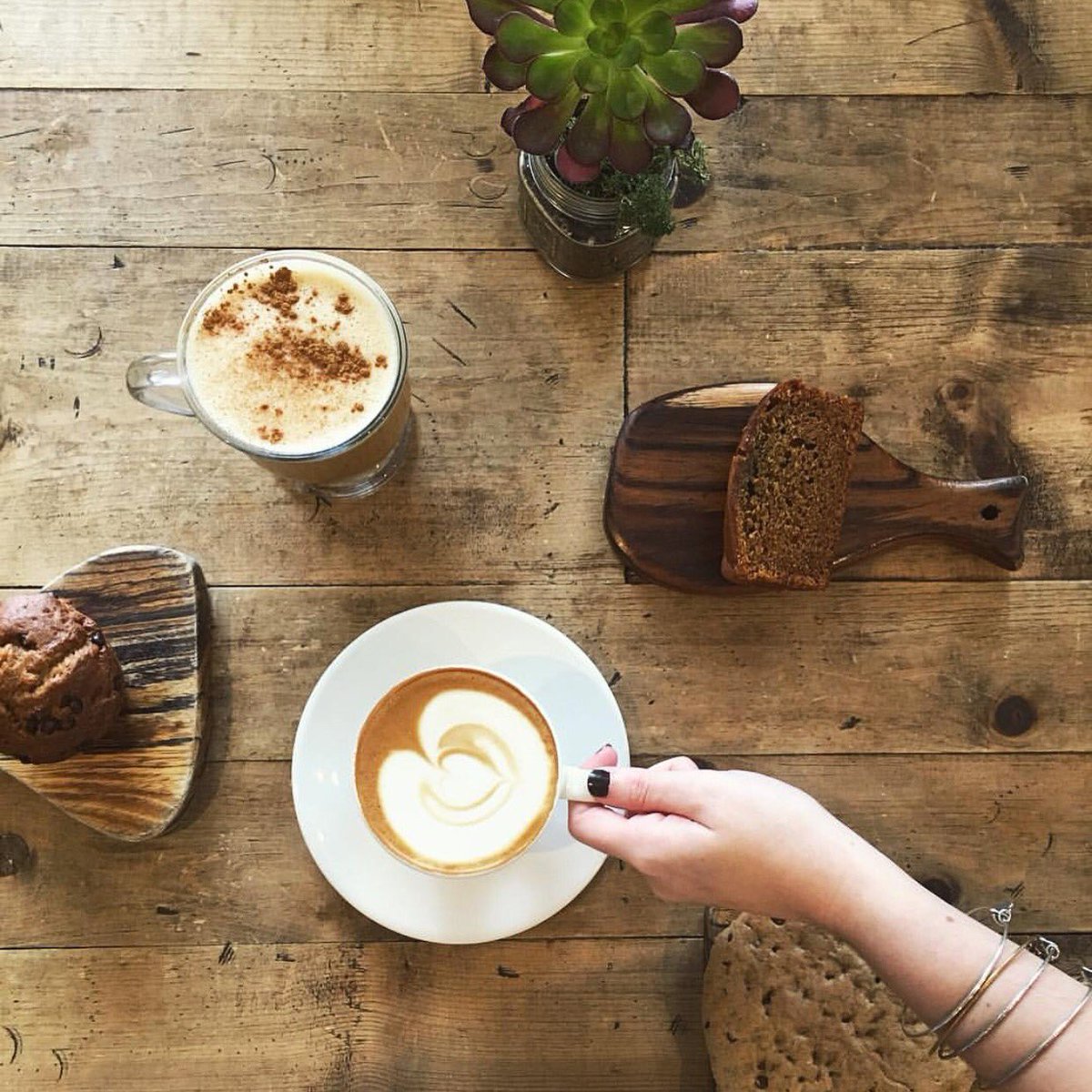 thesourcecafehb's tweet photo. Pass the coffee please! 💚 #theArtofNourishment https://t.co/TkU6j3In95