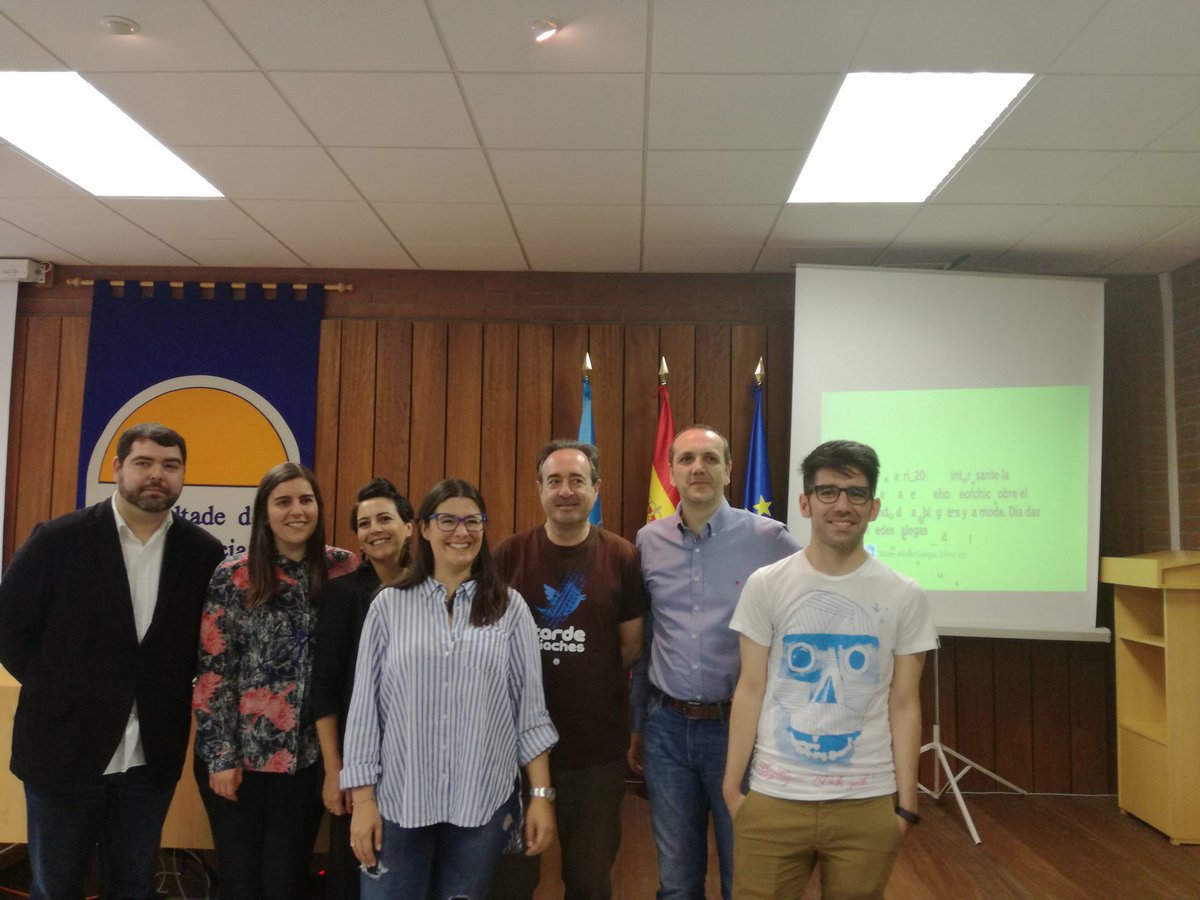 Eventazo de moito nivel o Día das #RedesGalegas na @axendacsc .