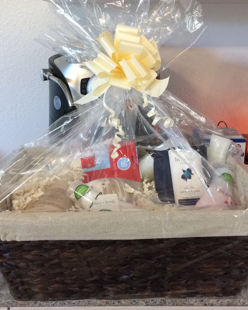025joni's tweet photo. @YMCbuzz thank you!! π I love it and haven't even tried it yet https://t.co/T4hqPJ5ocG