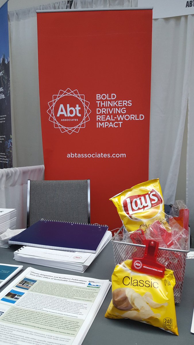 ClimateVogel's tweet image. Come get your @abtassociates branded chip clip at the @AdaptationForum before they are gone. Only 14 left. Limited edition. #NAF2017