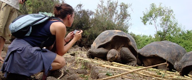 j_cole_atc's tweet image. It's official! @2chalks &amp;amp; I will b taking students 2 the Andes Mntns &amp;amp; Galápagos Islnds for a service trip-July2019! eftours.com/tour-website/2…