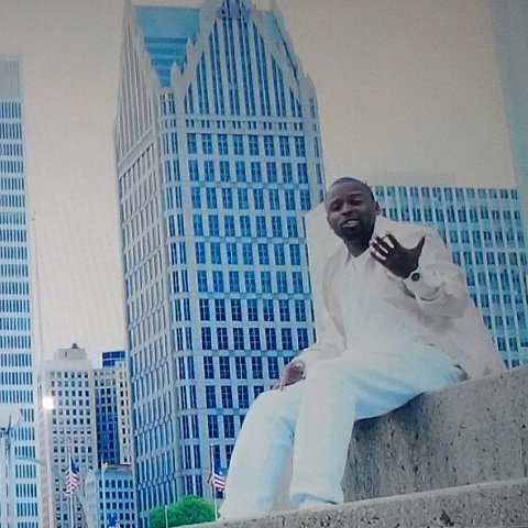1STDON1's tweet photo. Picture from my upcoming music video Paradise island !!! https://t.co/IzEZb994nR