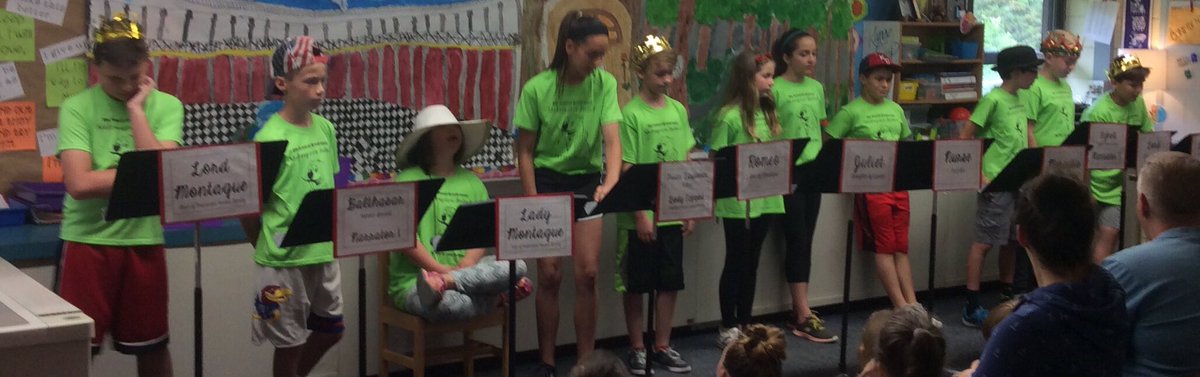 BlackimTeddi's tweet photo. Shakespeare Festival is amazing!  Great job, BW 4th and 5th graders!  Hollywood, here you come! #Brookwoodpride @theSMSD https://t.co/PFiY7tSsbV