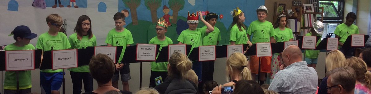 BlackimTeddi's tweet photo. Shakespeare Festival is amazing!  Great job, BW 4th and 5th graders!  Hollywood, here you come! #Brookwoodpride @theSMSD https://t.co/PFiY7tSsbV