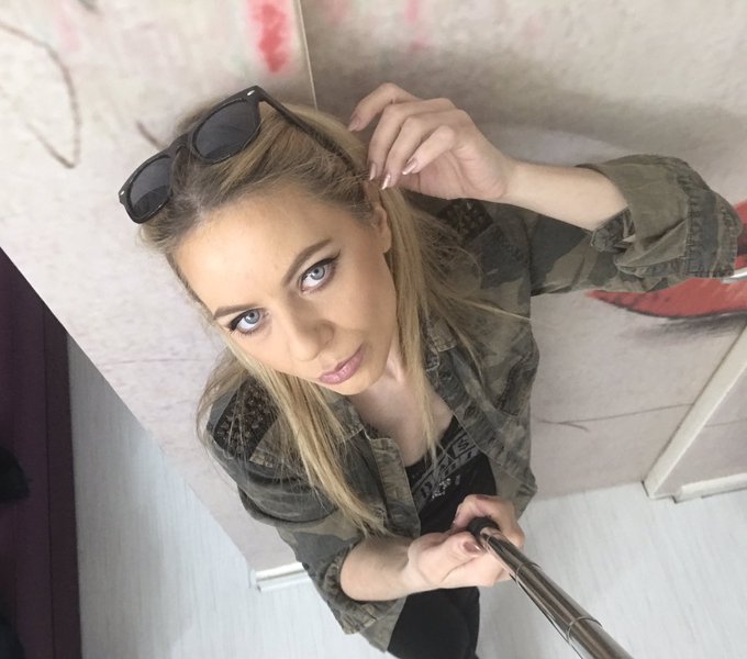 😘😘😘😘😘😘 https://t.co/eL9mcowZV2