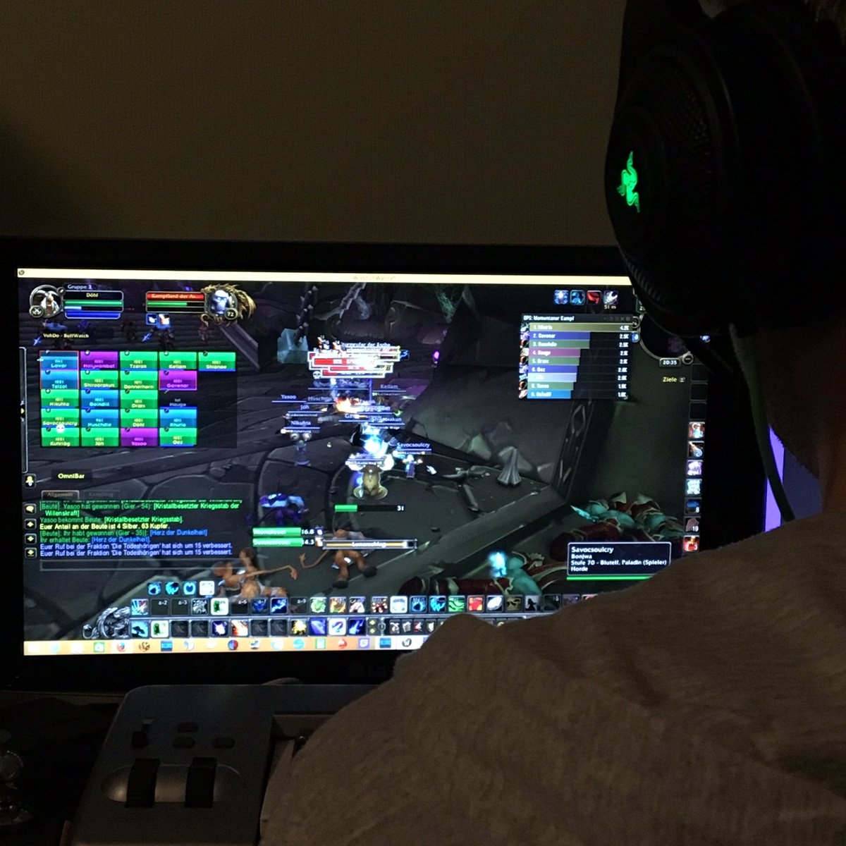 MissesSmoke's tweet photo. Döhl Plays @BonjwaDE 💚 Beste Abendunterhaltung mit Kühen! #bonjwa #OneLastRaid #twitch https://t.co/yTS7zoeuVY https://t.co/M6XeDxhnSZ