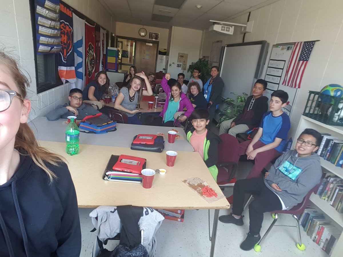 The best 8th grade class! <a href="/barrington220/">Barrington 220</a> #Prairie Middle School # Ortiz Colt time