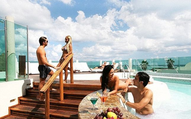 simson_katy's tweet image. Erotic tourist agency hipsters: holiday offers nudists and swingers! - thepornstarsblog.com/erotic-tourist…