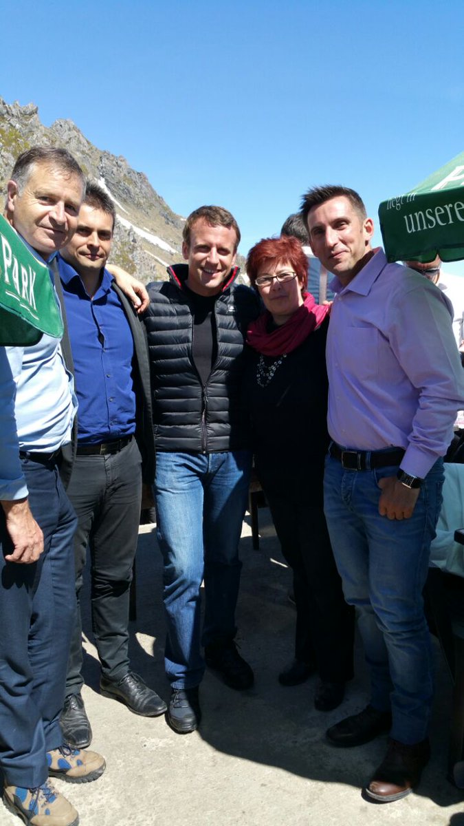 nathalieniel's tweet photo. Grand bravo à mon ami @LCorrege investi dans 4e circo. Attends avec impatience 2e,3e et 6e où adhérent-e-s #EnMarche de talent ont candidaté https://t.co/JVqluBRGo6
