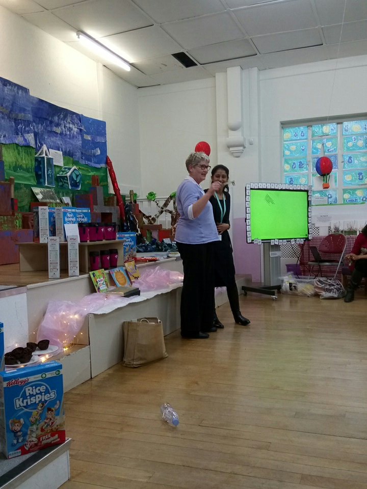 stJohnsprimary4's tweet photo. Love and laughter at #TMStJ opening one door can mean so much! https://t.co/Kp5TzWGnpW