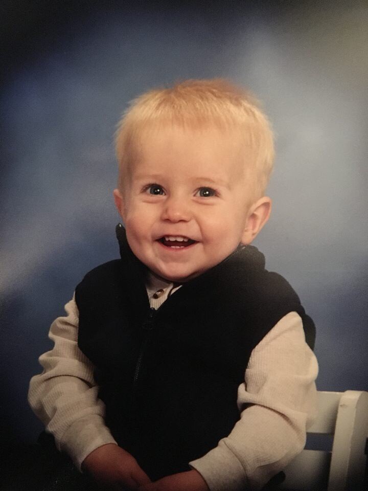 syracuse_prom's tweet photo. Can you guess which prom royalty this is? https://t.co/d1saBEFCB2