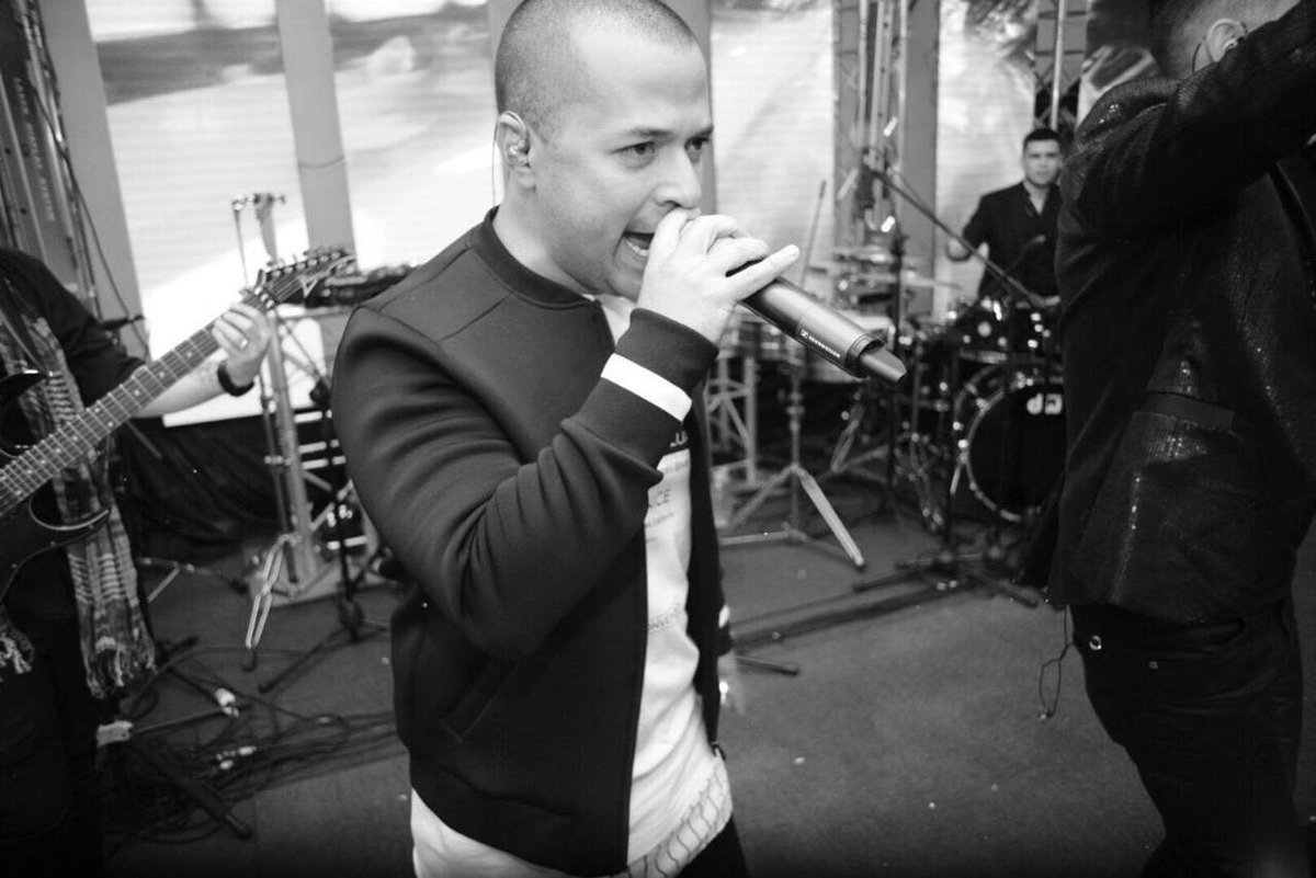 ElNacionalWeb's tweet photo. Chucho se retiró de la música tras publicar tema apoyando la Constituyente https://t.co/9b0nad8RfW  https://t.co/su7CVJTG6m