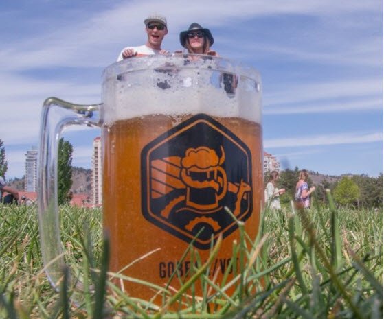 Tourism_Kelowna's tweet photo. You ready craft beer lovers? Rain or shine... Beer Fest is happening! #cantwait #mmmBeer #GOBF2017 @GOBeerFest https://t.co/g4sKmXYydo https://t.co/6JM1uzMp0P