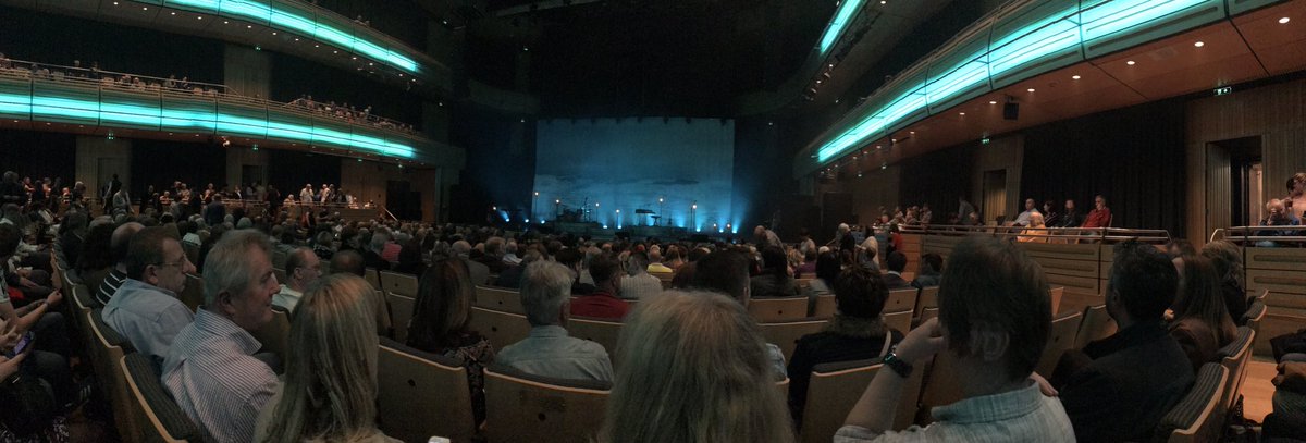 wayne14mc's tweet photo. @tomchaplin only 5 more mins till the man is on stage #TheWaveGateshead https://t.co/nt9l1C7clA