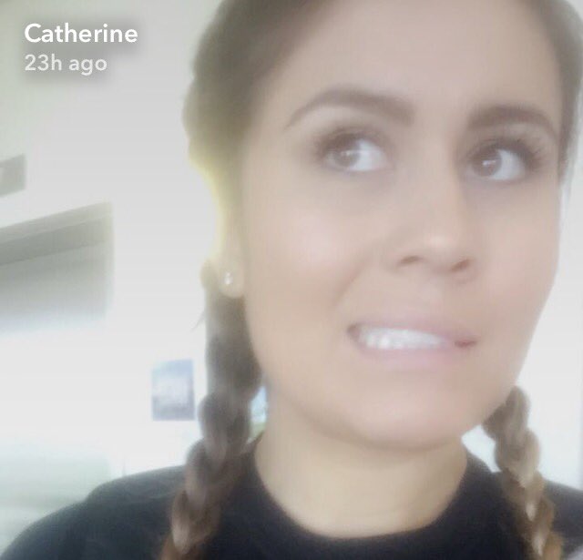 BrandonWalberg's tweet photo. An aesthetic: Catherine Price's blurry front camera #softblur #nofiltertho https://t.co/fonZMSkXrj