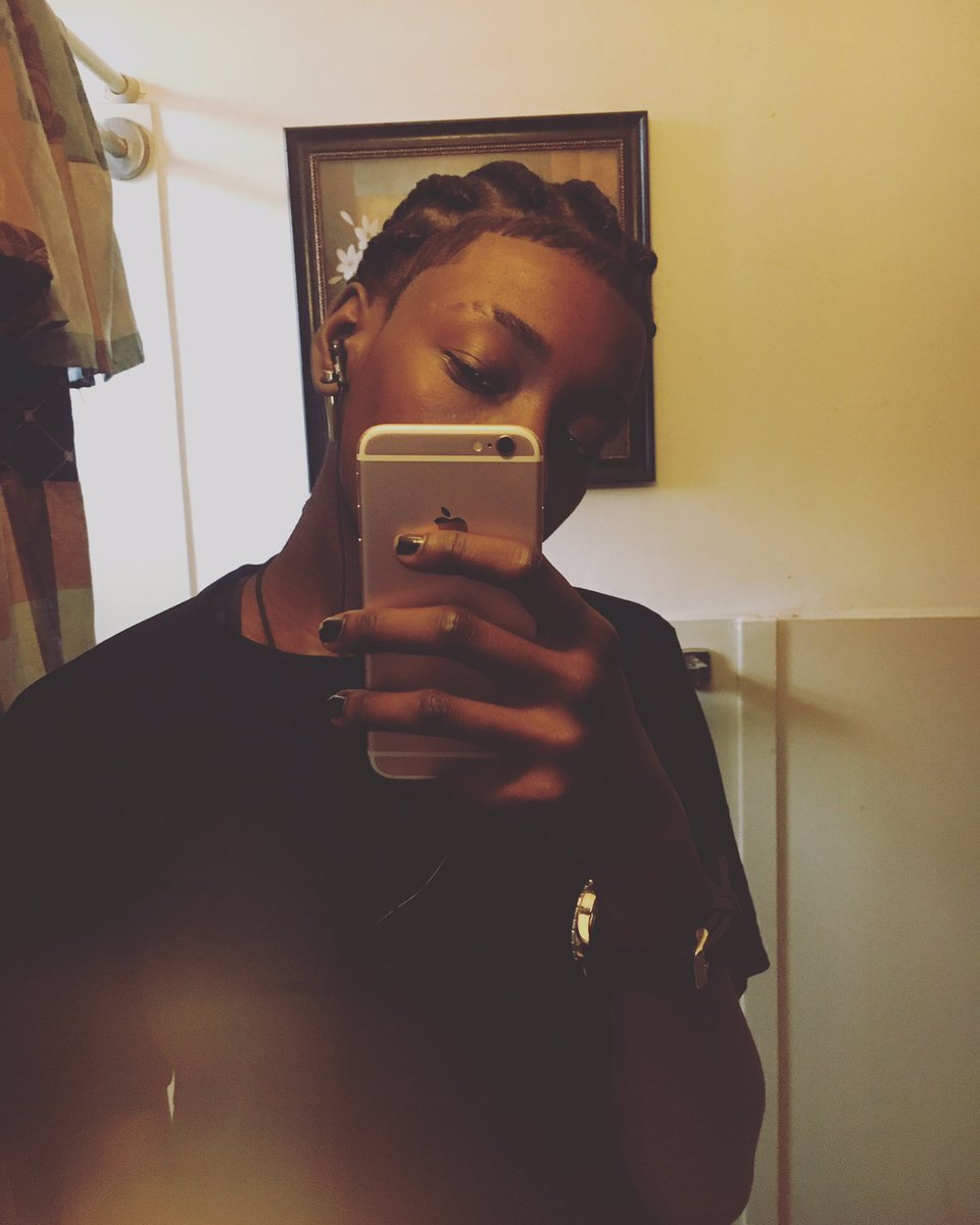 RealBoiiNoki's tweet photo. 🤷🏾‍♀️i don't think i've changed https://t.co/tkoEP0SObL