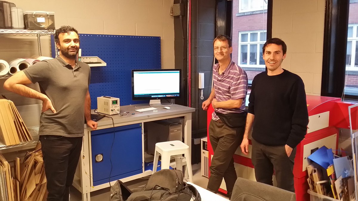 MSP electronics guys (Harvi, Gb and Simon) testing the pico high altitude balloon assembly at tonight's meeting.