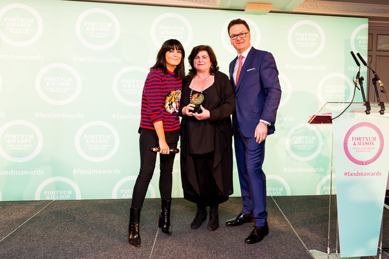.<a href="/DianaHenryFood/">Diana Henry</a> wins the Cookery Book Award for the fantastic read - Simple #FandMAwards bit.ly/2q2siyu