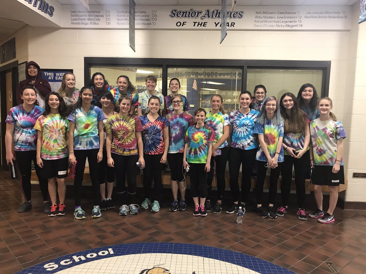 LWE_FFL's tweet image. Congrats to 7th hour!! Excellent job today to all participants!! 🏆🎗🏃🏽‍♀️🏃🏼‍♀️