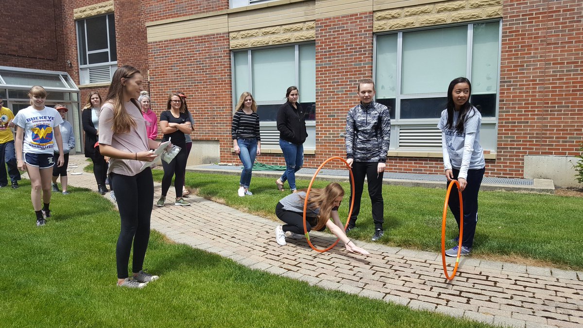 FACS_LHS210's tweet photo. Preparing for our preschoolers! #FACS #GoLemont https://t.co/hYfgELFU36