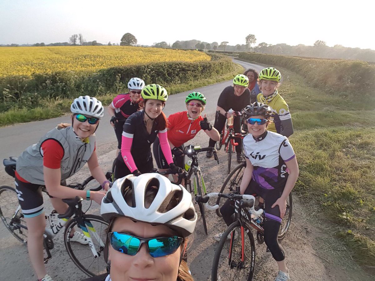 If you didn't get out tonight, unlucky! Perfect weather for our <a href="/BreezeNetwork/">Breezenetworkafrica</a> road ride. See you next time! #howweliv <a href="/LivCyclingUK/">Liv Cycling UK&Eire</a>