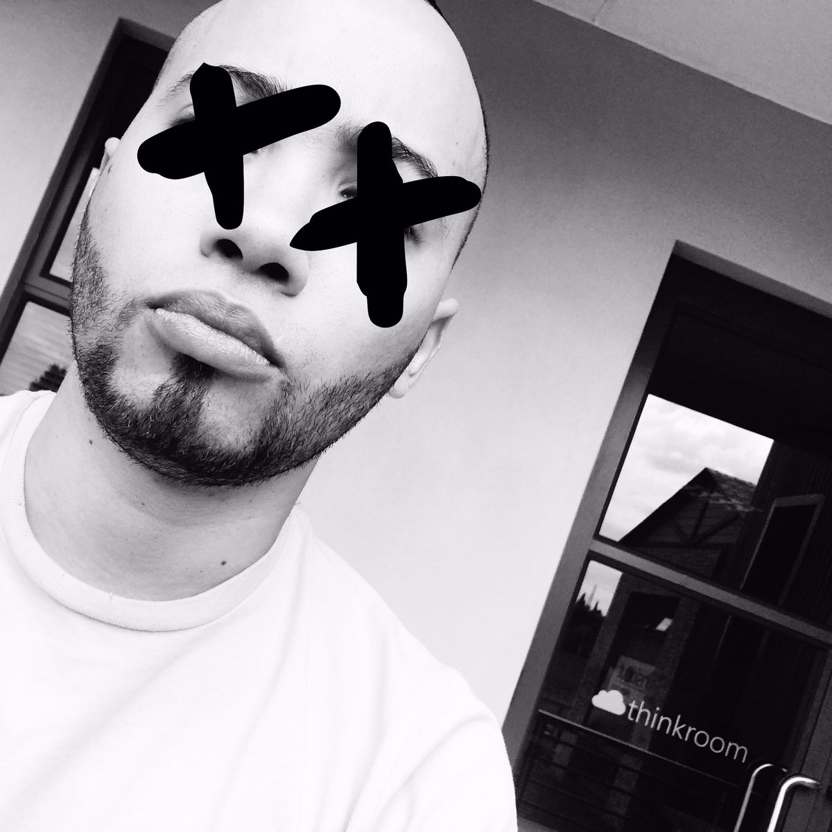 xolore_za's tweet photo. X is for Xolore... #X #Xolore #Xoloreful #XoloreOutsideTheLines #MensFashion #MensStyle #Menswear #MensLifestyle https://t.co/Y0BMycD9XW
