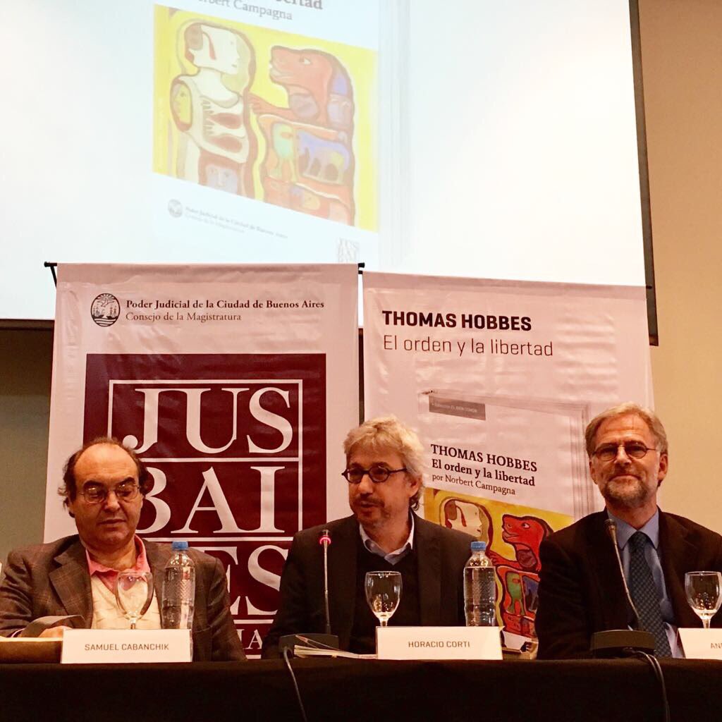 #Ahora se presenta THOMAS HOBBES. EL ORDEN Y LA LIBERTAD con H. Corti, <a href="/SamuelCabanchik/">Samuel M. Cabanchik</a> y <a href="/abrosler/">Andrés Rosler</a> en #FILBuenosAires
